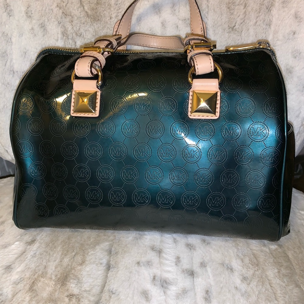 Michael Kors Grayson Medium Monogram Satchel MINT